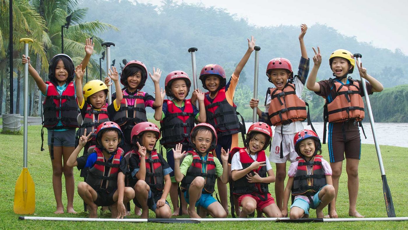 start-anak-anak-fun-rafting